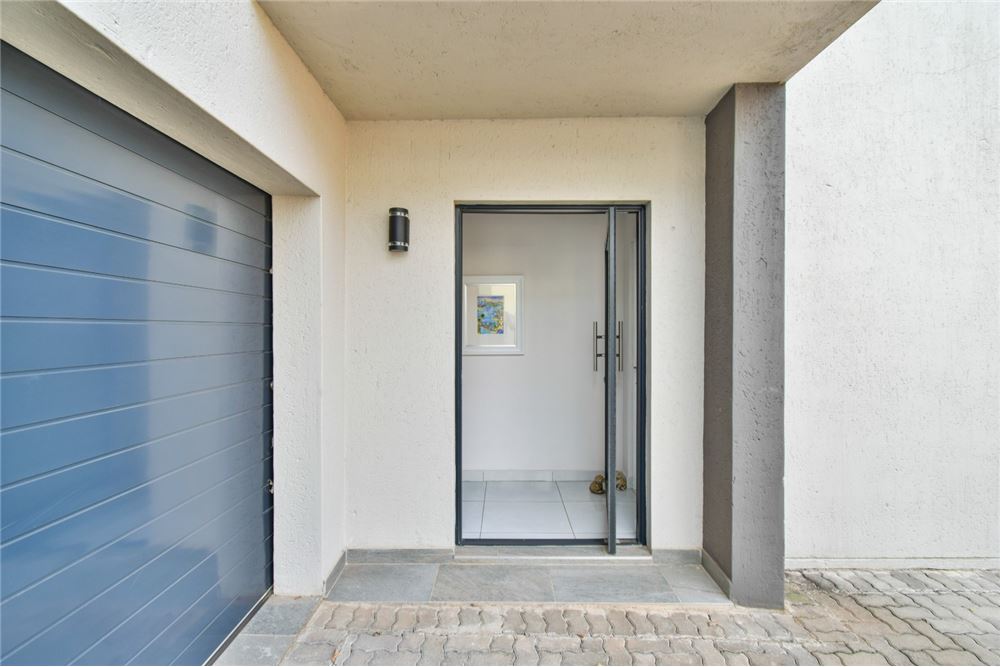 Residencial - Casa - Magalieskruin, Gauteng - South Africa - 7 - 1031414140-43