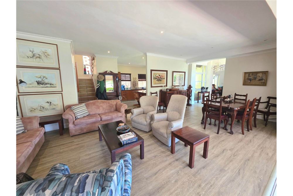 Residential - Townhouse - Mount Edgecombe Country Estate, KwaZulu Natal - South Africa - 3 - 1031465003-156