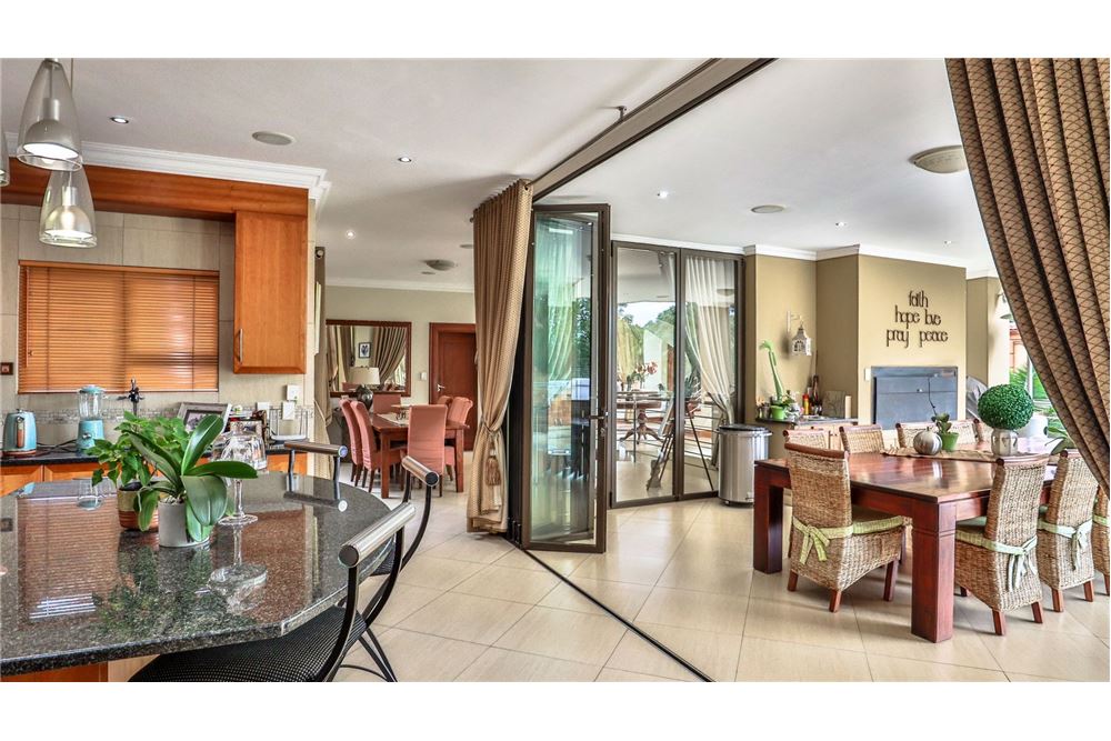 Residenziale - Casa - Magalieskruin, Gauteng - South Africa - 55 - 1031414142-43