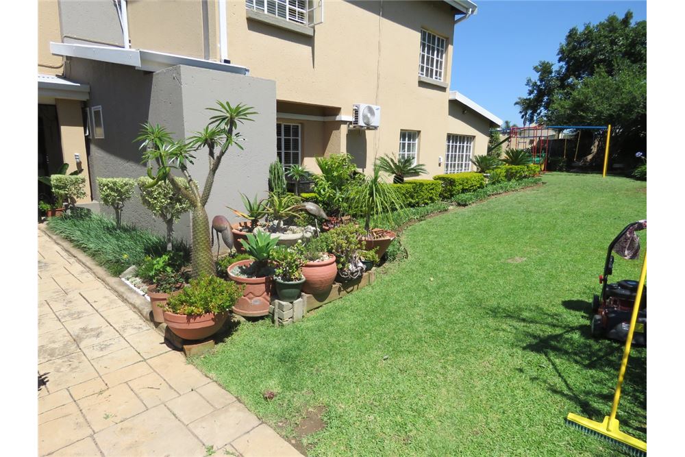 Residencial - Casa - Pretoriuspark, Gauteng - South Africa - 5 - 1031414013-127