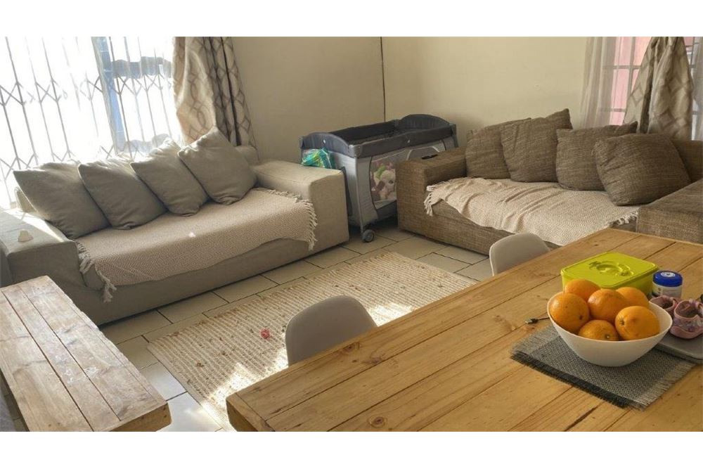 Residential - House - Elandspoort, Gauteng - South Africa - 11 - 1031414015-777