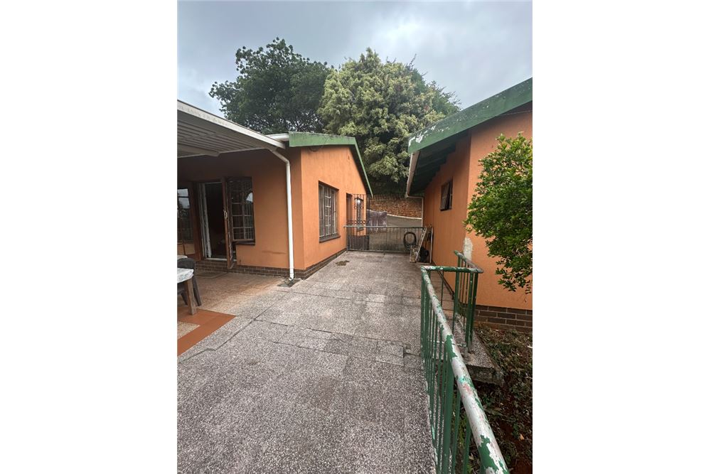 Residential - House - Glen hills, KwaZulu Natal - South Africa - 25 - 1031465056-212