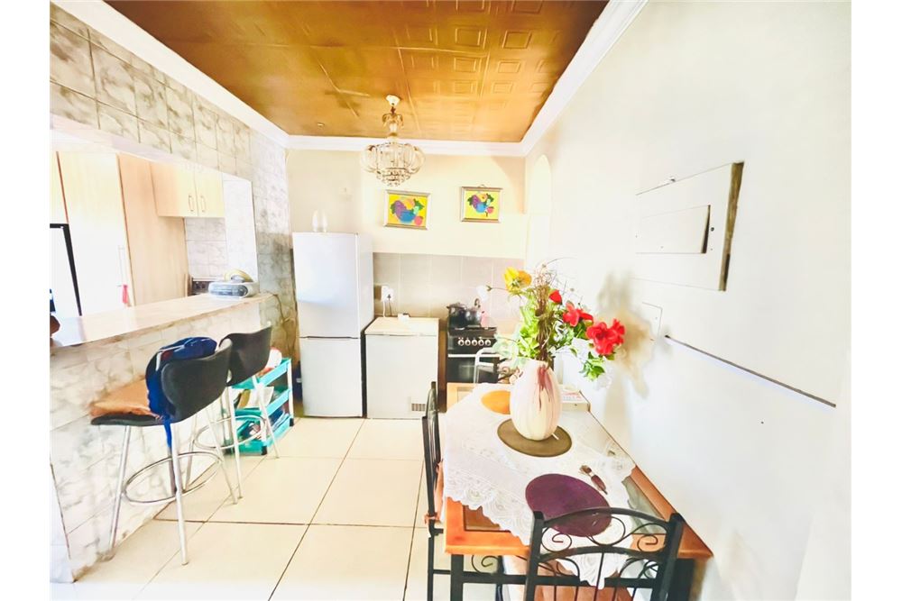 Residencial - Casa - Eersterust, Gauteng - South Africa - 9 - 1031414137-43