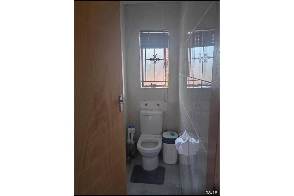 Residenziale - Casa - Rens Town, Gauteng - South Africa - 14 - 1031414015-757