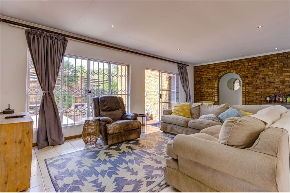 Woningbouw - Haus - Brentwood, Gauteng - South Africa - 3 - 1031439069-142