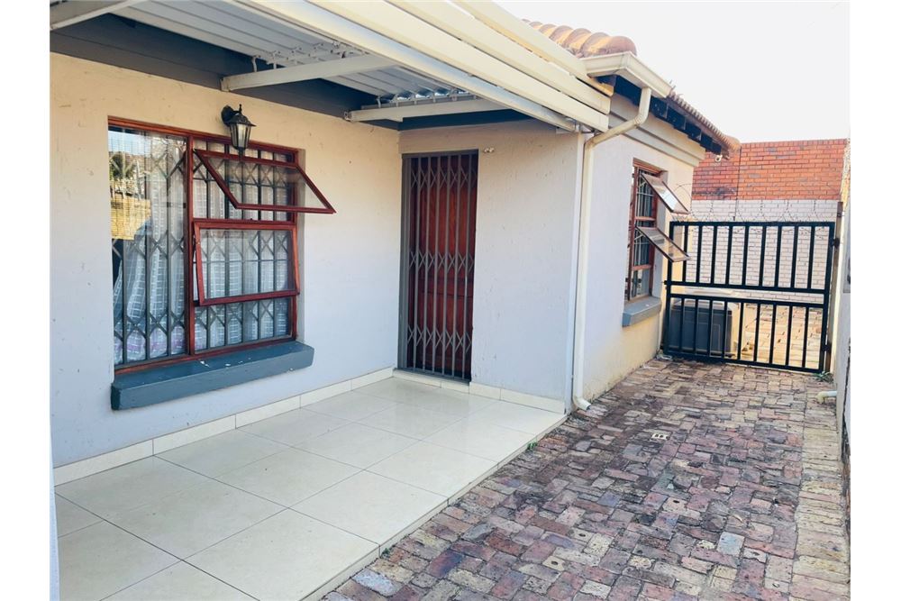 Residencial - Casa - Eersterust, Gauteng - South Africa - 40 - 1031414137-35