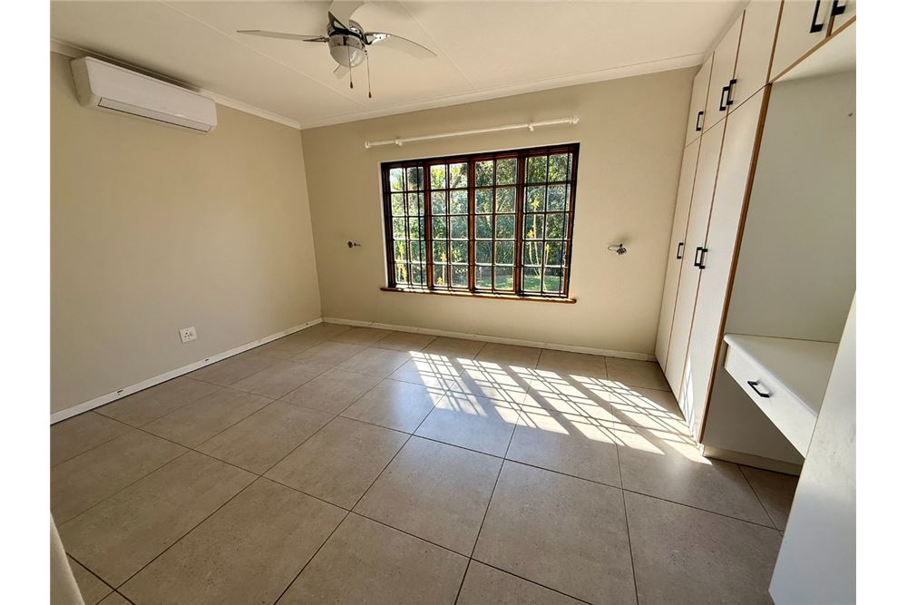 Residential - ทาวน์เฮาส์ - Hillcrest Central, KwaZulu Natal - South Africa - 14 - 1031391020-886