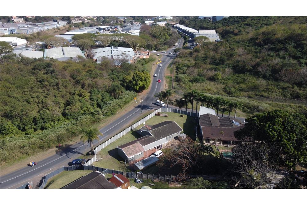 Residential - House - Glen hills, KwaZulu Natal - South Africa - 76 - 1031465050-129