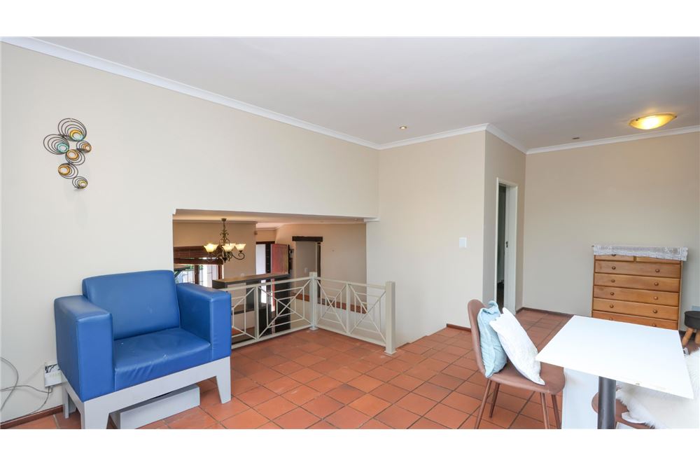 Residential - House - Glen hills, KwaZulu Natal - South Africa - 18 - 1031465018-53