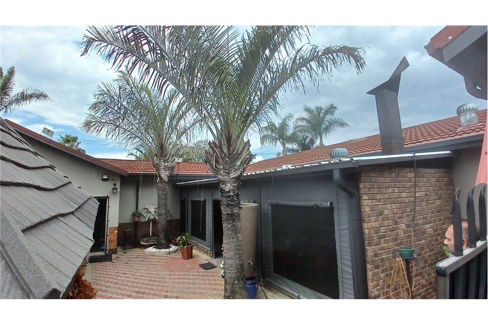 Résidentiel - Maison - Pretoria Gardens, Gauteng - South Africa - 39 - 1031414116-114