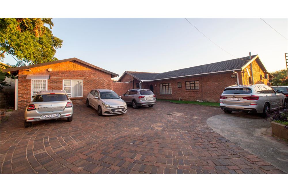 Dzīvojamais - Savrupmāja - Durban North, KwaZulu Natal - South Africa - 24 - 1031465084-307