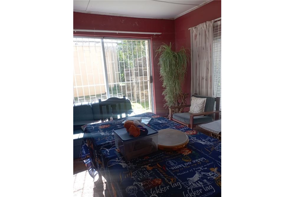 Residential - 주택 - Tweespruit, Free State - South Africa - 17 - 1031417002-272