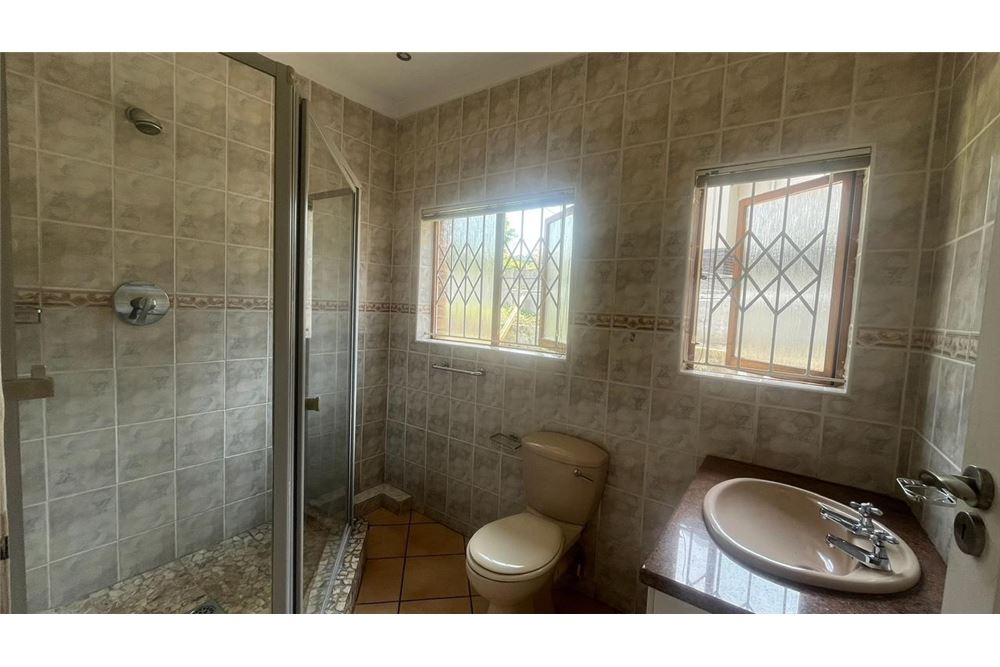 Residential - House - Glen hills, KwaZulu Natal - South Africa - 19 - 1031465129-26