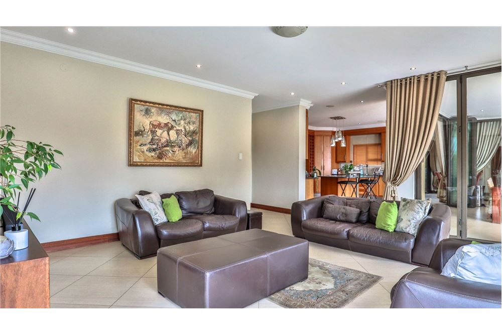 Residenziale - Casa - Magalieskruin, Gauteng - South Africa - 65 - 1031414142-43