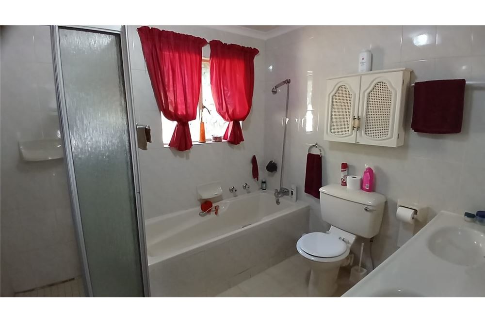 Residencial - Granja - Gerardsville, Gauteng - South Africa - 96 - 1031414116-90