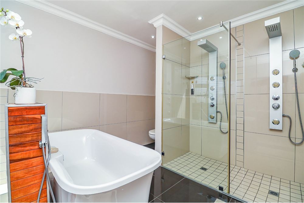 Gyvenamasis - Namas - Bayview, Western Cape - South Africa - 32 - 1031012001-40