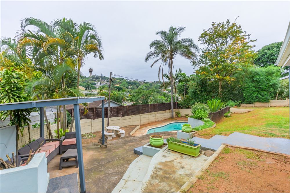 Residential - House - Glen Anil, KwaZulu Natal - South Africa - 28 - 1031465055-123