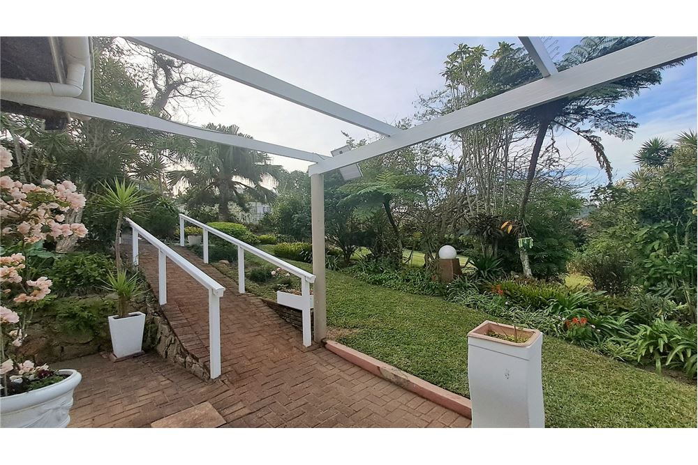 Residencial - Casa - St Michaels On Sea, KwaZulu Natal - South Africa - 55 - 1031394053-221