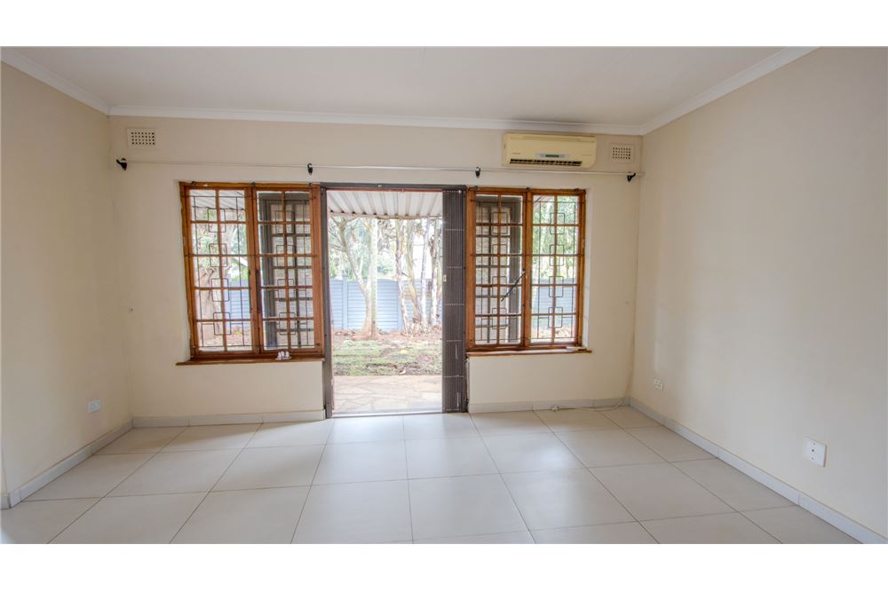 Residential - Hus - Glen hills, KwaZulu Natal - South Africa - 9 - 1031465115-35