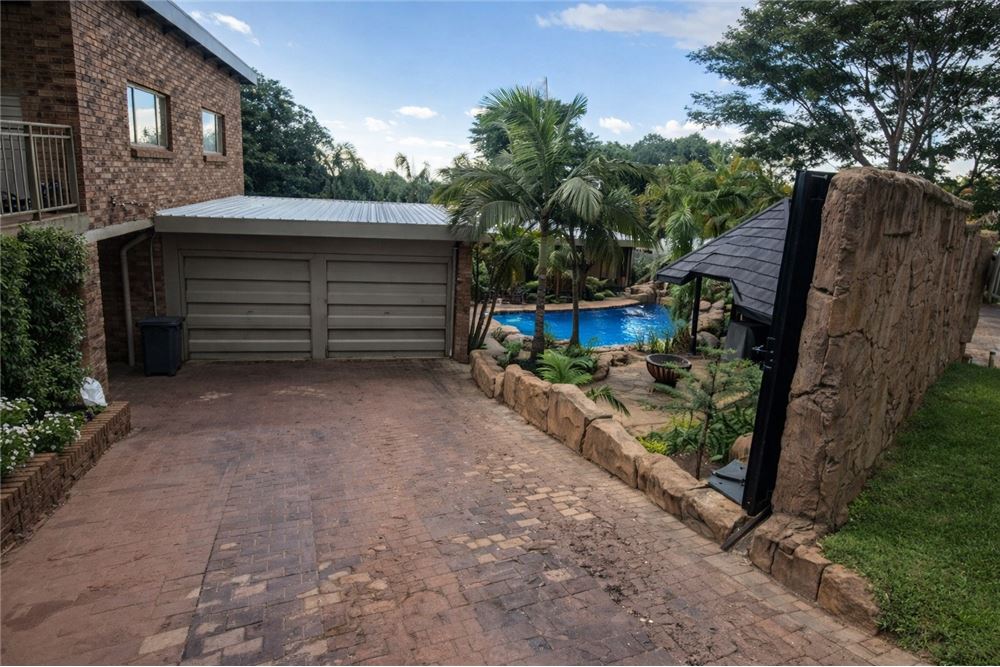 Residencial - Casa - Sinoville, Gauteng - South Africa - 2 - 1031414158-6