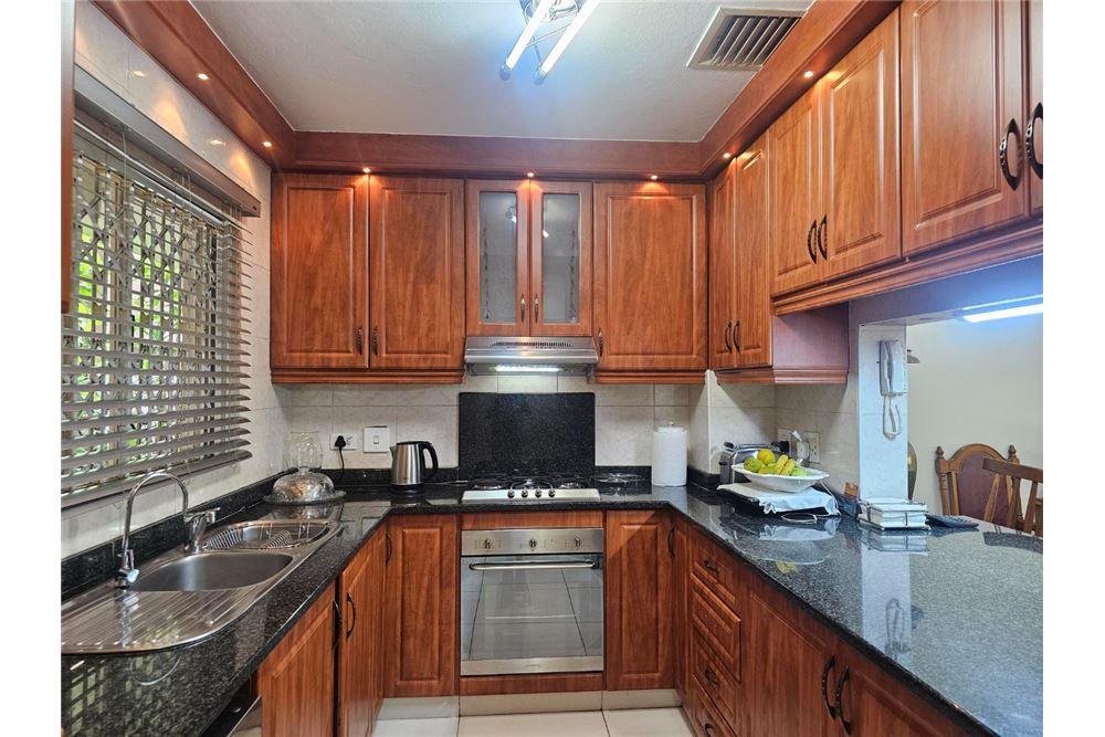 居住用物件 - タウンハウス - Musgrave, KwaZulu Natal - South Africa - 2 - 1031465025-219