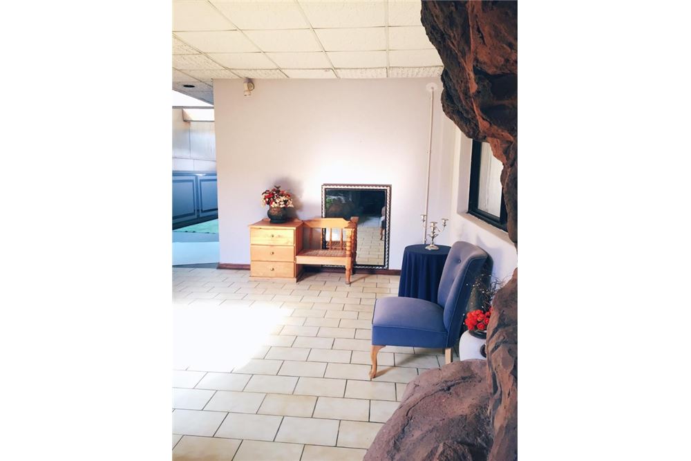 Comercial - Comercio/Tienda - Pretoria North, Gauteng - South Africa - 46 - 1031414050-124