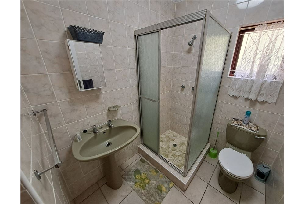 Residential - تاون هاوس - Uvongo, KwaZulu Natal - South Africa - 12 - 1031394006-289