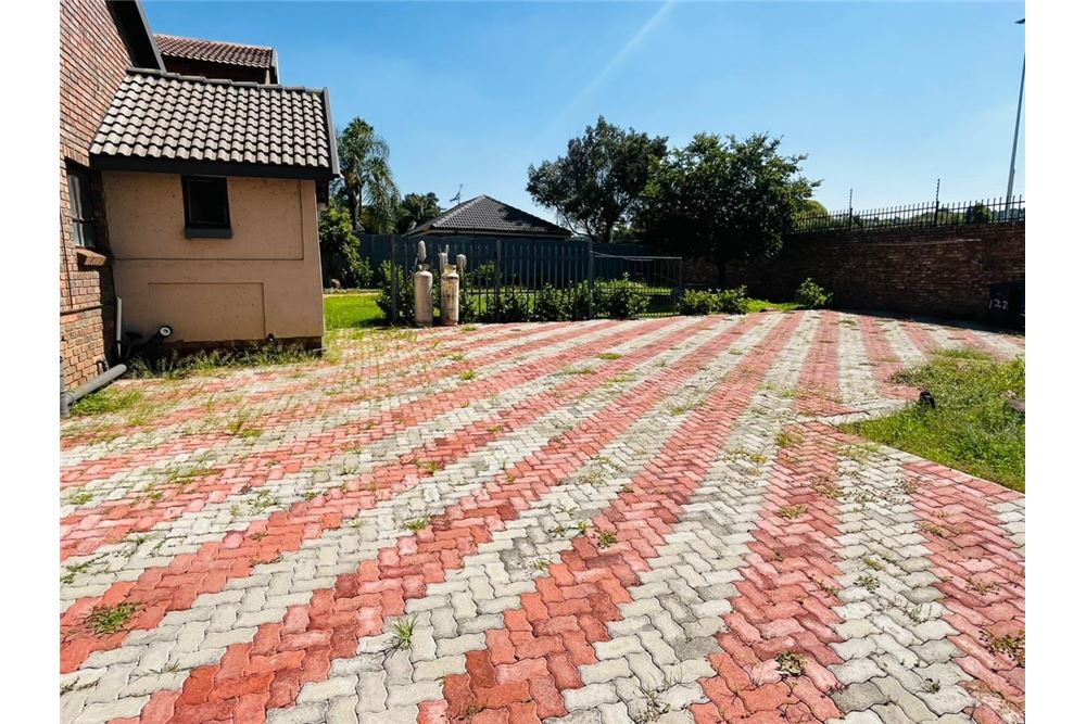 Residencial - Casa - Newlands, Gauteng - South Africa - 48 - 1031414137-34