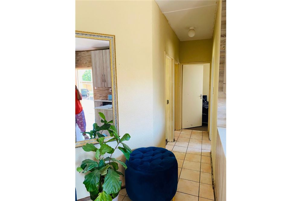 住宅 - 联排别墅 - Groblerpark, Gauteng - South Africa - 7 - 1031444190-12