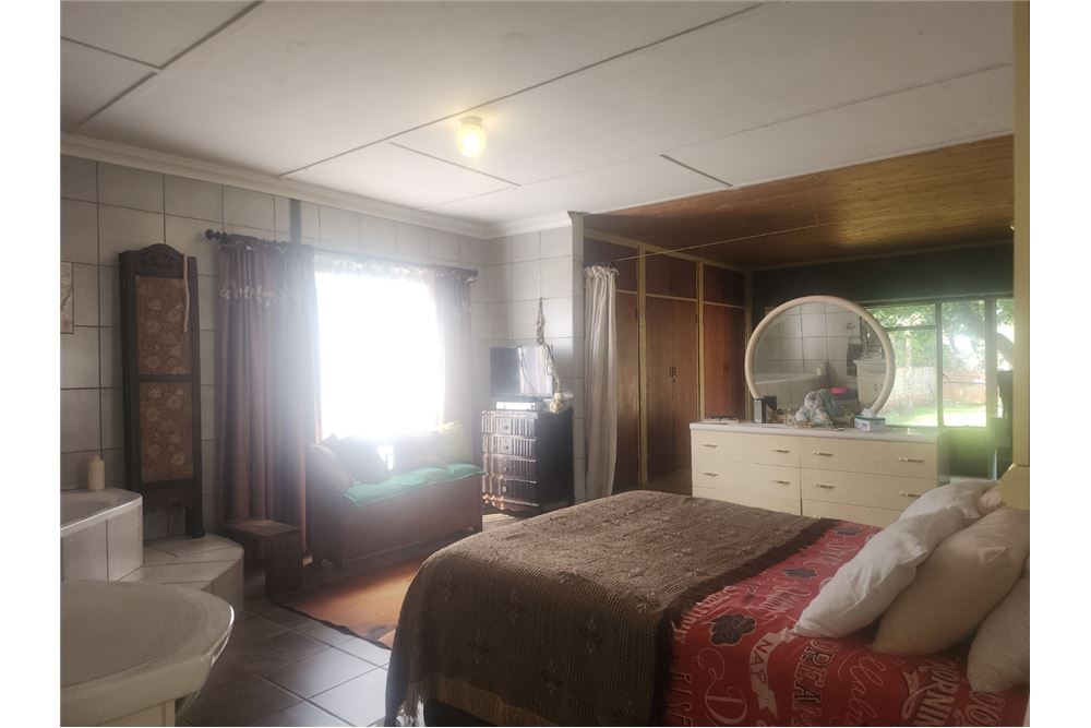 Residential - Ladang - Brits Rural, North West - South Africa - 15 - 1031416033-113