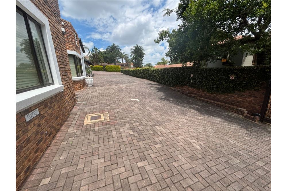 Commercial - Office - Montana Park, Gauteng - South Africa - 17 - 1031414088-154