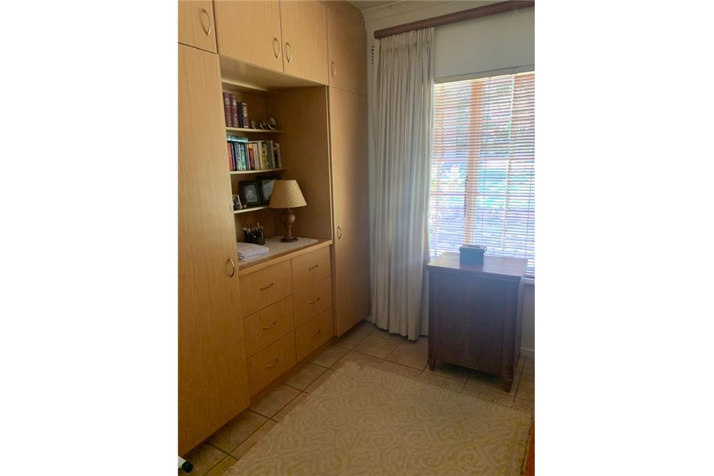 Residential - ਟਾਉਨ ਹਾਉਸ - Mount Edgecombe Country Estate, KwaZulu Natal - South Africa - 14 - 1031465056-210