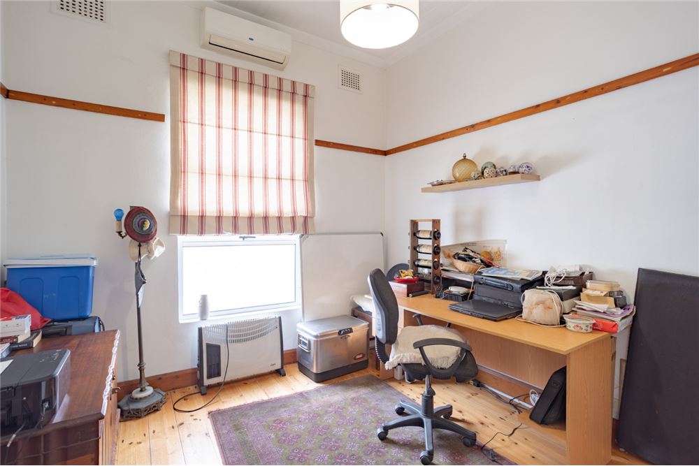 Residential - ਅਲੱਗ ਥਲੱਗ ਬਣਿਆ ਹੋਇਆ ਘਰ - Glenwood, KwaZulu Natal - South Africa - 20 - 1031389044-310