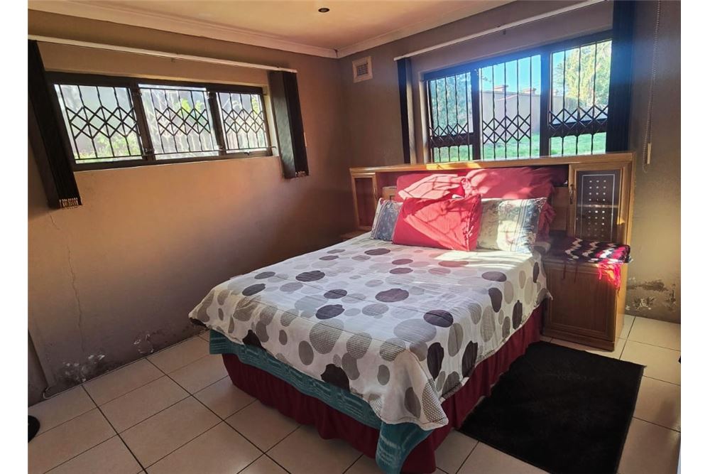 באזור מגורים - בית פרטי - Oslo Beach, KwaZulu Natal - South Africa - 10 - 1031394015-203