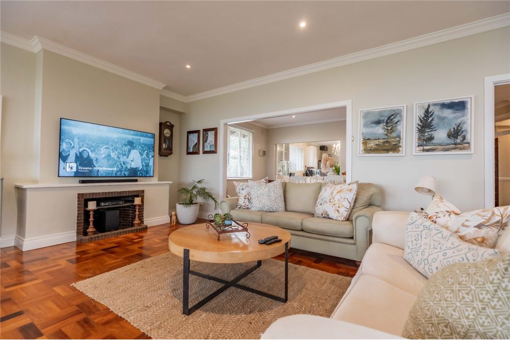 Residential - House - Glenashley, KwaZulu Natal - South Africa - 18 - 1031465022-877