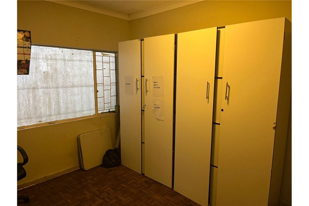 Commercio - Commerciale/Negozi - Sinoville, Gauteng - South Africa - 21 - 1031414142-54