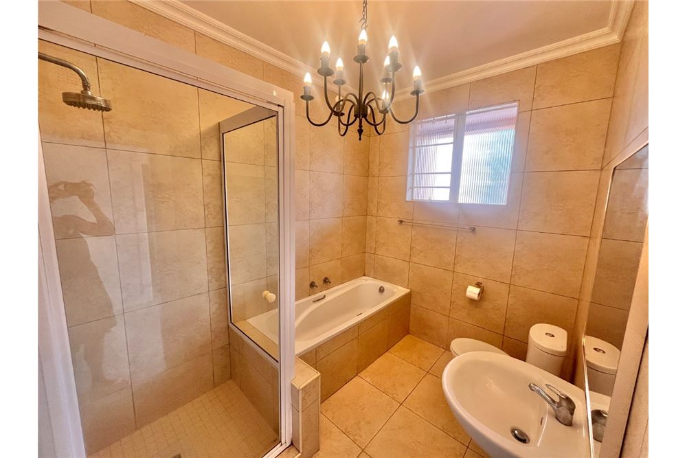 Residential - Condo/Apartment - Glenwood, KwaZulu Natal - South Africa - 15 - 1031465109-95