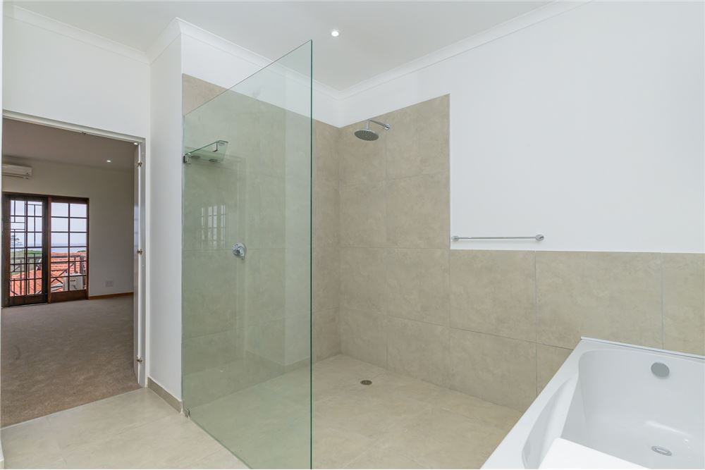 Dzīvojamais - Savrupmāja - Durban North, KwaZulu Natal - South Africa - 12 - 1031465055-122