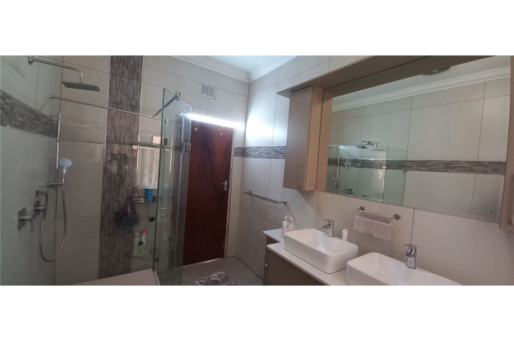 Residencial - Casa - Pretoria North, Gauteng - South Africa - 29 - 1031414158-11