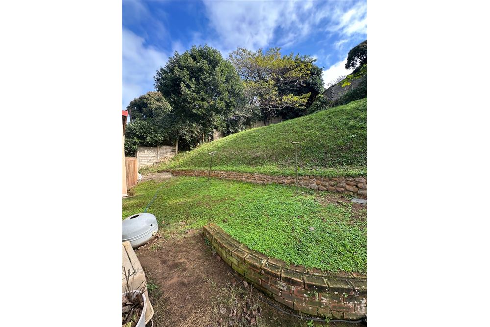 Residential - House - Glen Anil, KwaZulu Natal - South Africa - 30 - 1031465056-202