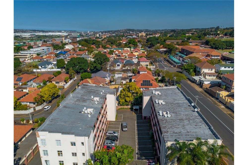 Residential - Διαμέρισμα - Glenwood, KwaZulu Natal - South Africa - 24 - 1031389158-15