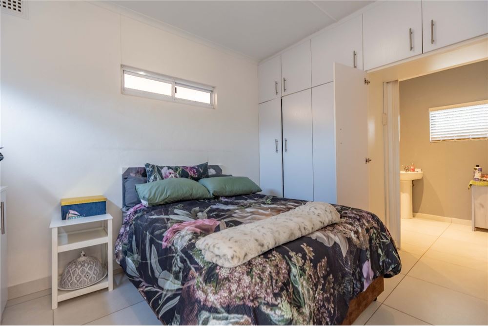 Residential - House - La Lucia, KwaZulu Natal - South Africa - 23 - 1031465073-81