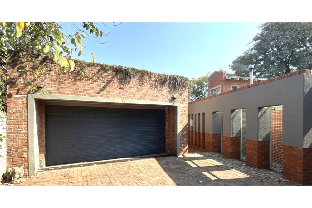 Residential - Rumah Terpisah - Eldoraigne, Gauteng - South Africa - 39 - 1031422050-176