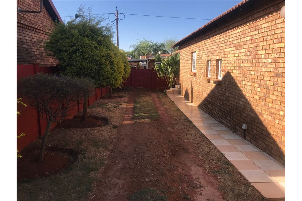 Residenziale - Casa - Theresapark, Gauteng - South Africa - 8 - 1031414015-770