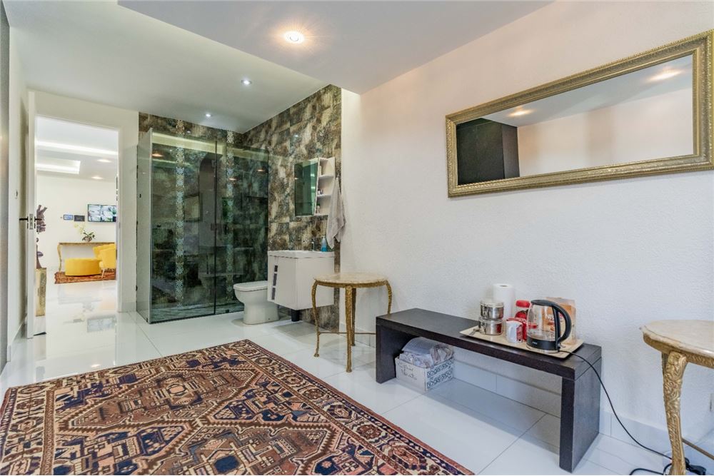 Residential - House - La Lucia, KwaZulu Natal - South Africa - 28 - 1031465022-888