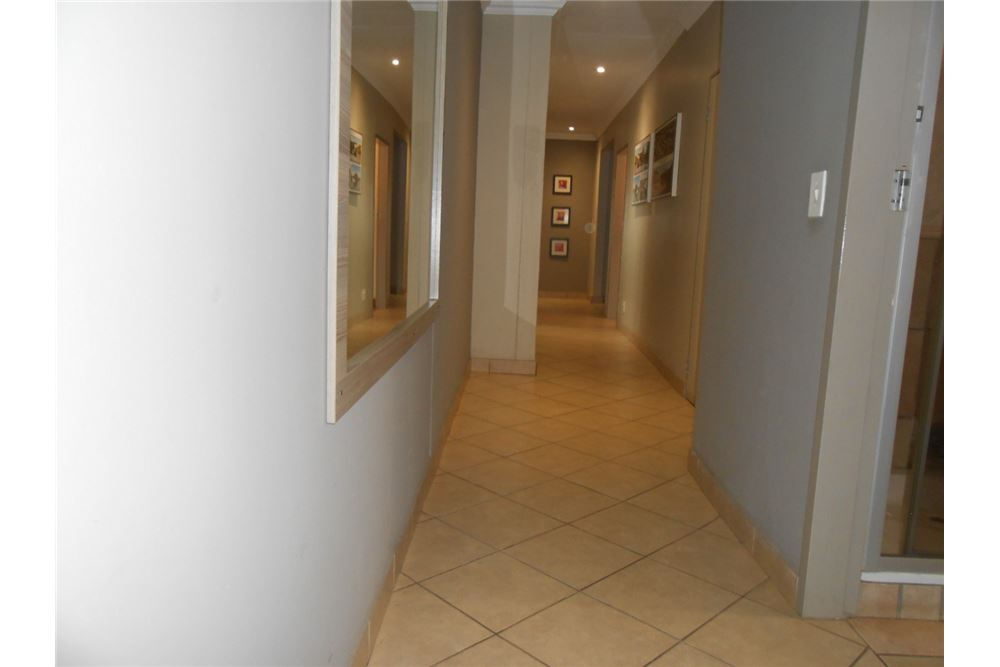 Commercio - Ufficio - Waverley, Gauteng - South Africa - 17 - 1031414129-70