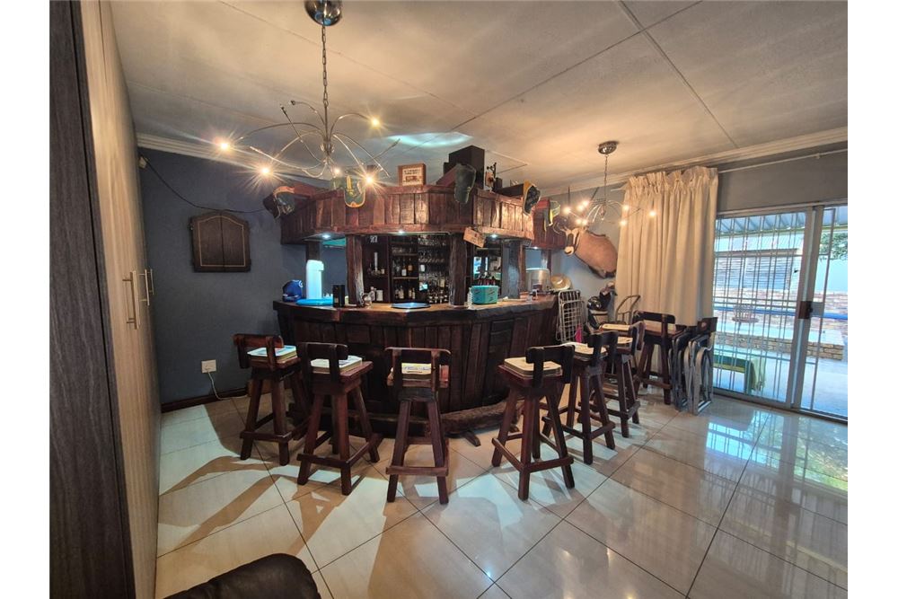 Rezidencijalno - Kuća  - Culemborg Park, Gauteng - South Africa - 19 - 1031444172-30