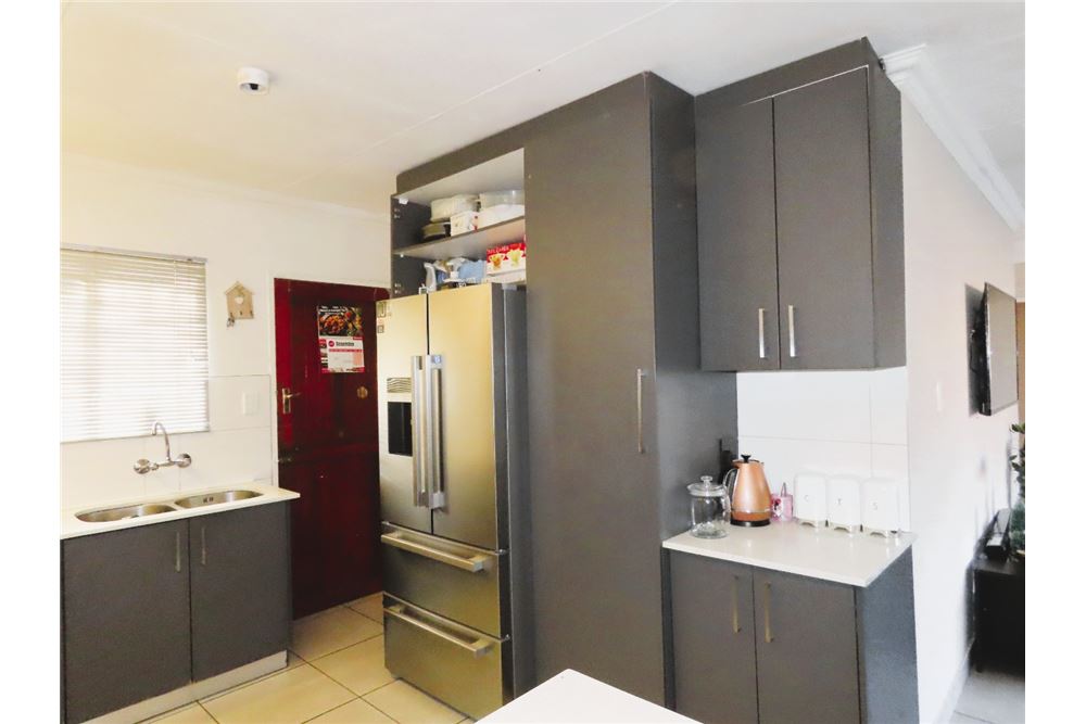 住宅 - 房子 - Eersterust, Gauteng - South Africa - 9 - 1031414016-163