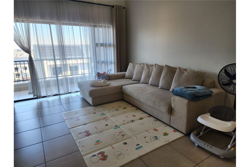 Rezidential - Apartament - Mulbarton, Gauteng - South Africa - 2 - 1031421027-748