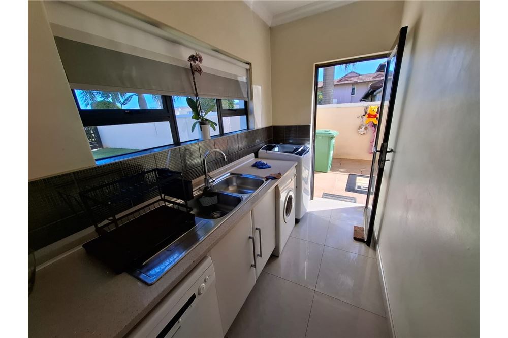 Residential - House - Izinga Ridge, KwaZulu Natal - South Africa - 8 - 1031465038-279